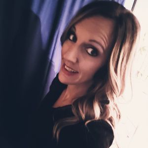 Meet your Posher, Ashlee